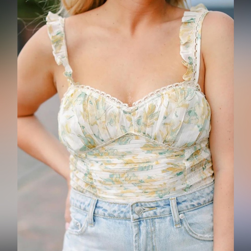 Emory Park Floral Bodysuit - Cream and Green
